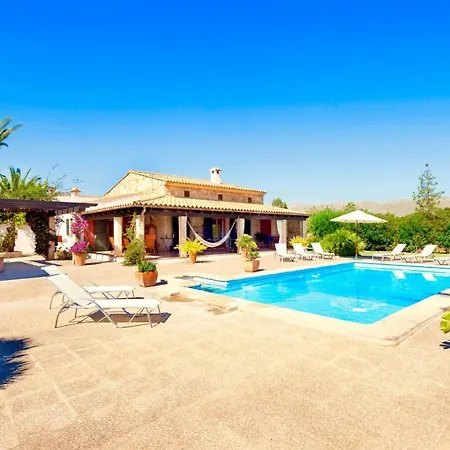 Villa Aumadrava Gran By Sealand Port de Pollença